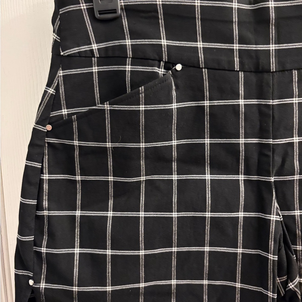 INC International Concepts High Waist Black Checkered Shorts NWT - Picture 2 of 6